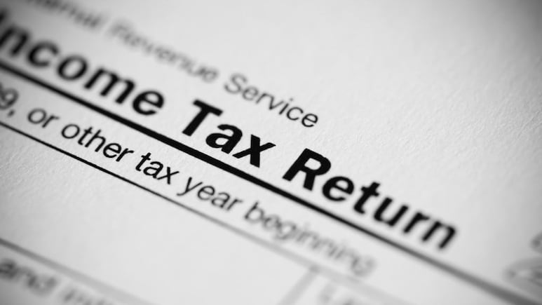 Can You File ITR Without Form 16? Key Risks And Deadline Explained