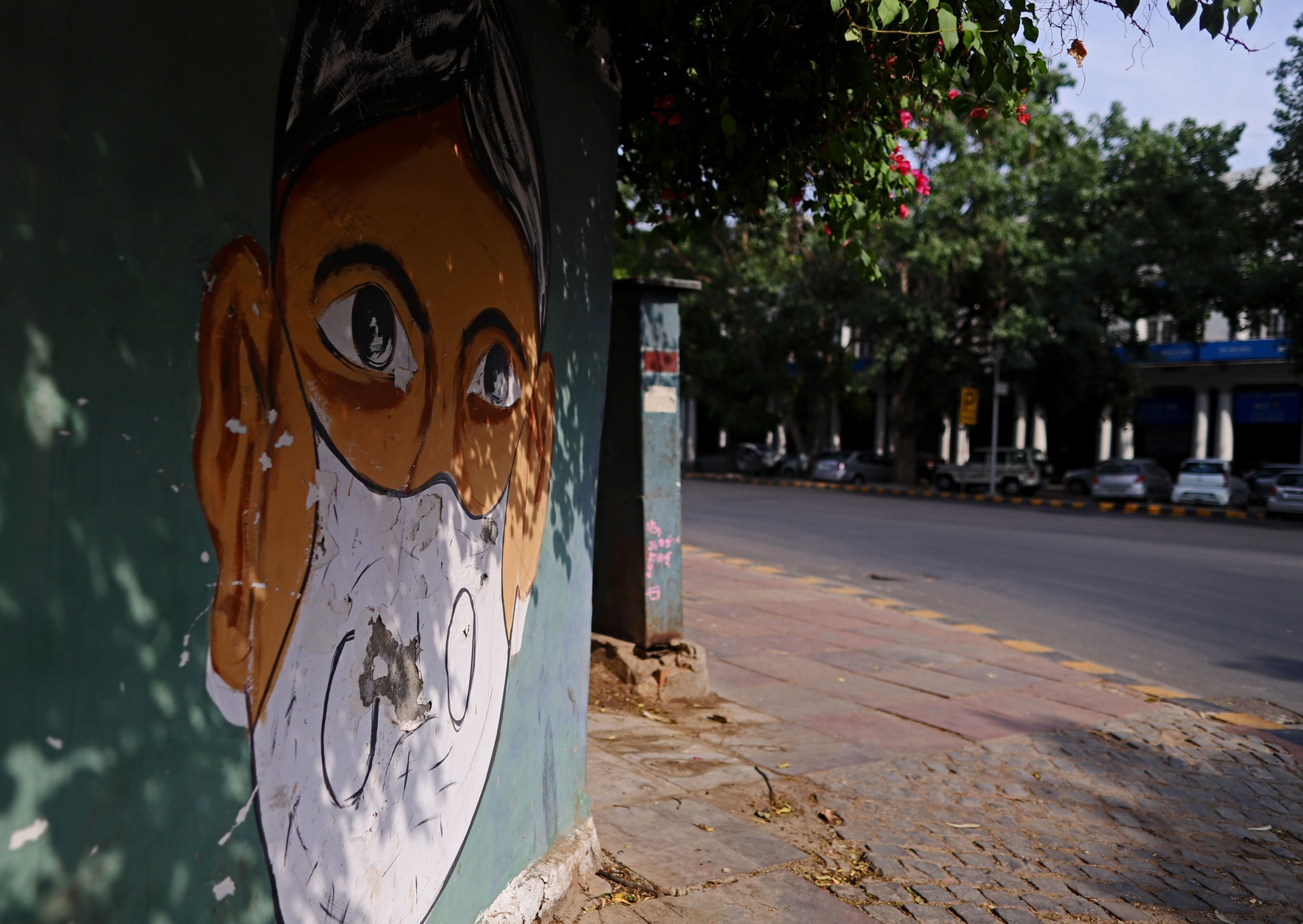 Coronavirus India Updates: Fresh Cases Top 3 Lakh; Maharashtra Further Tightens Curbs