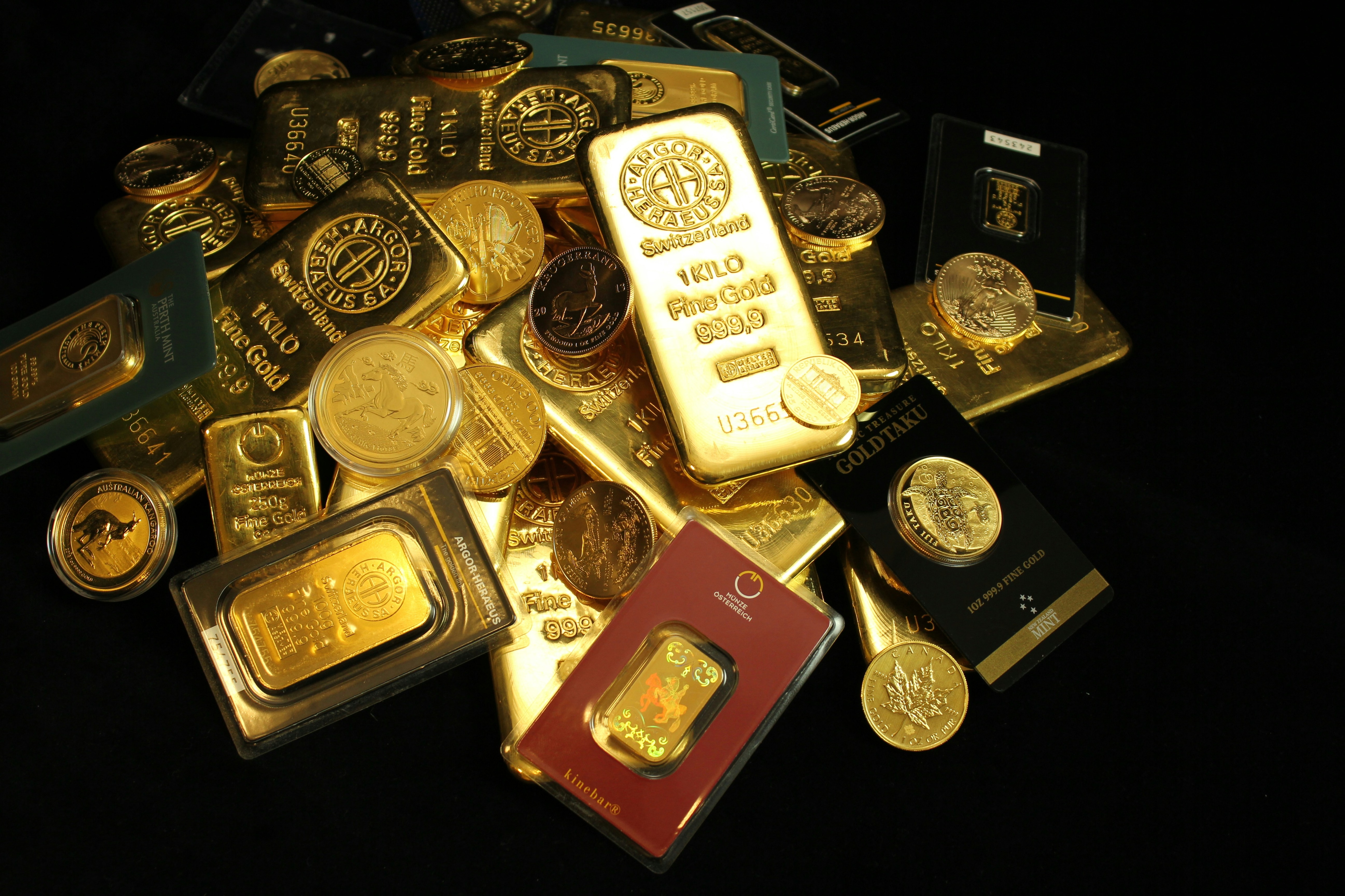 Gold Price Falls To Rs 1,23,180 Levels &mdash; Check Rates In Delhi, Mumbai And Other Cities
