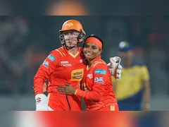 WPL 2026: डिवाइन की अर्धशतक के बाद गेंदबाजी में रेणुका-राजेश्वरी ने बिखेरी चमक, गुजरात को मिली बड़ी जीत