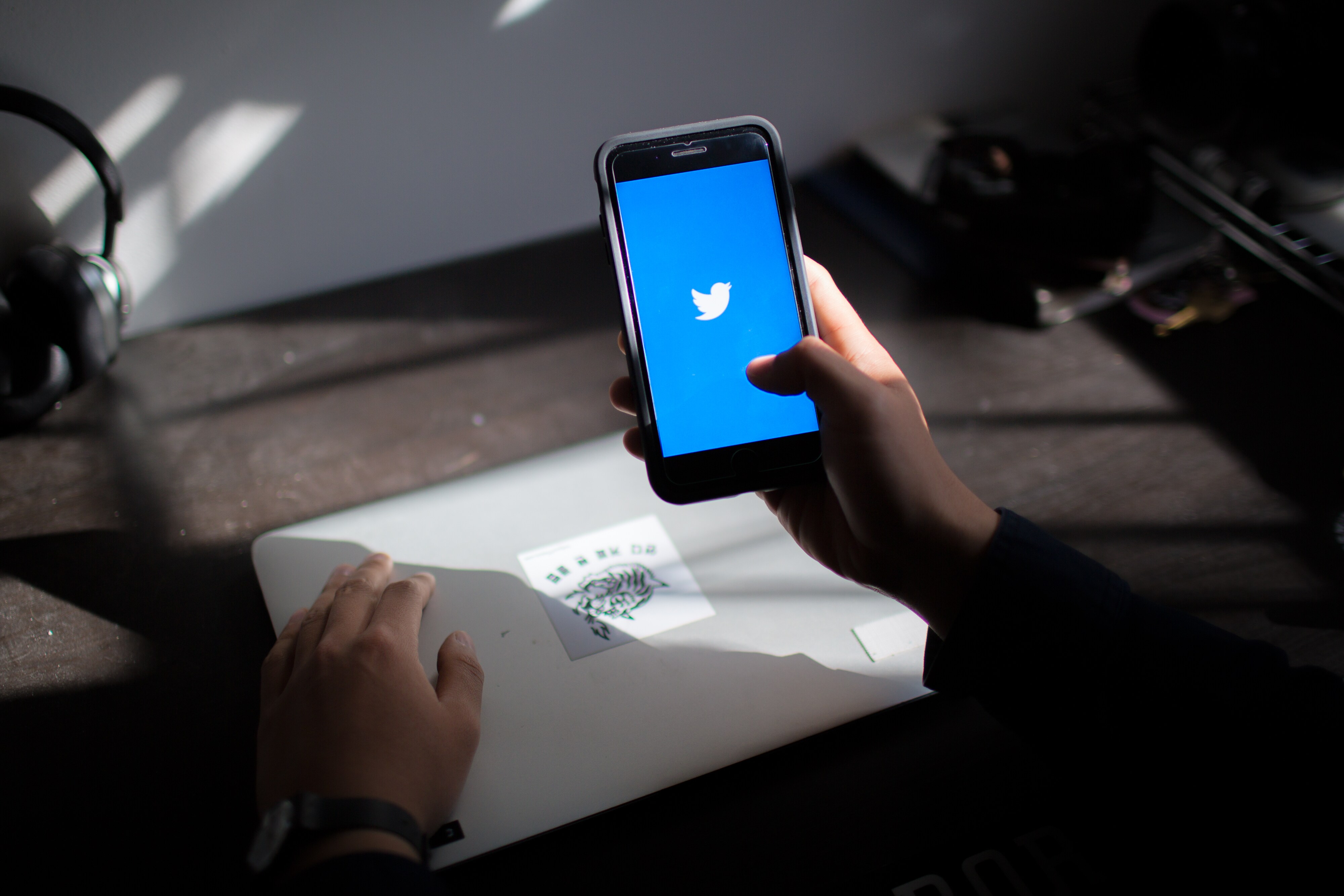 Twitter Says It Doesn&rsquo;t Review, Prioritise Or Enforce Policies Based On Political Ideology