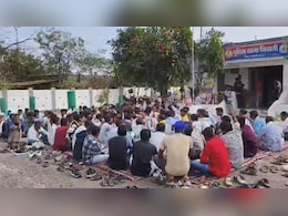 Madhya Pradesh: बड़वानी में 9वीं की छात्रा की मौत पर बवाल, निवाली थाने के सामने जयस का धरना&nbsp;