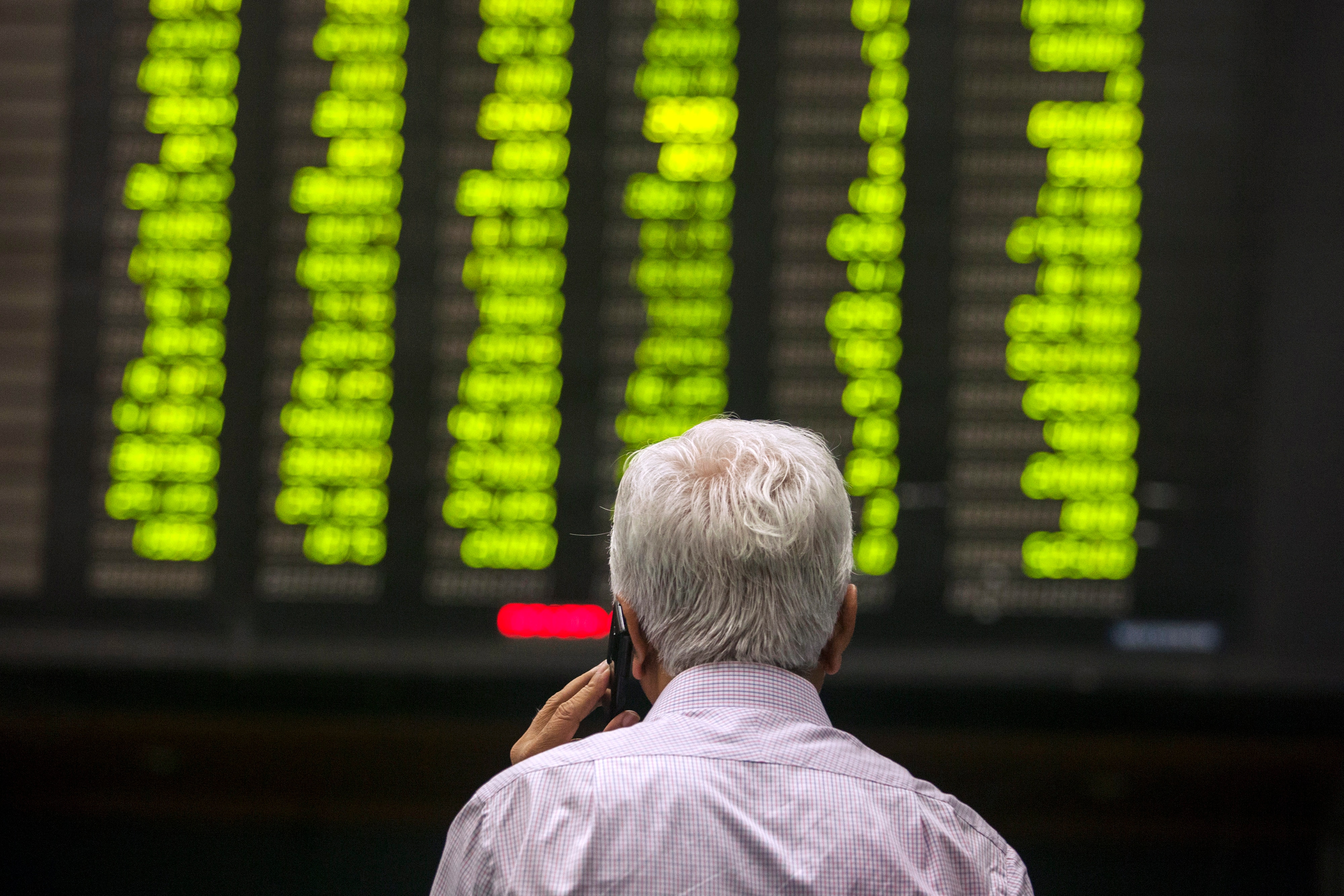 Nifty Gains For Second Week As Consumer Stocks Rally  