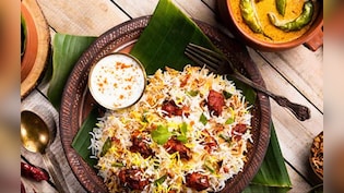 मातम में बदली न्यू ईयर की पार्टी, हैदराबाद में बिरयानी खाने से एक की मौत, 15 बीमार