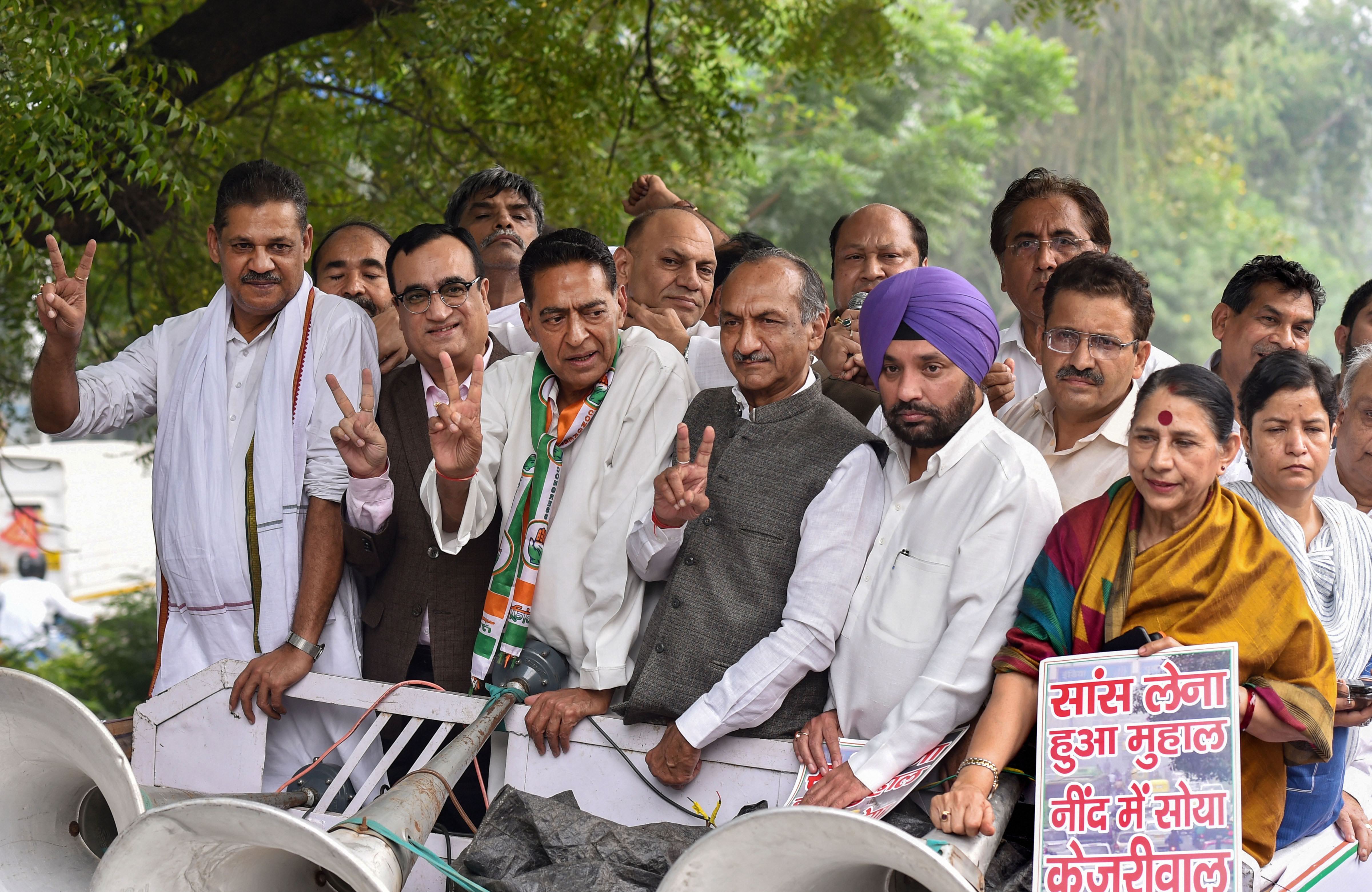 Delhi Elections: How Congress Went From Numero Uno To Third Wheel