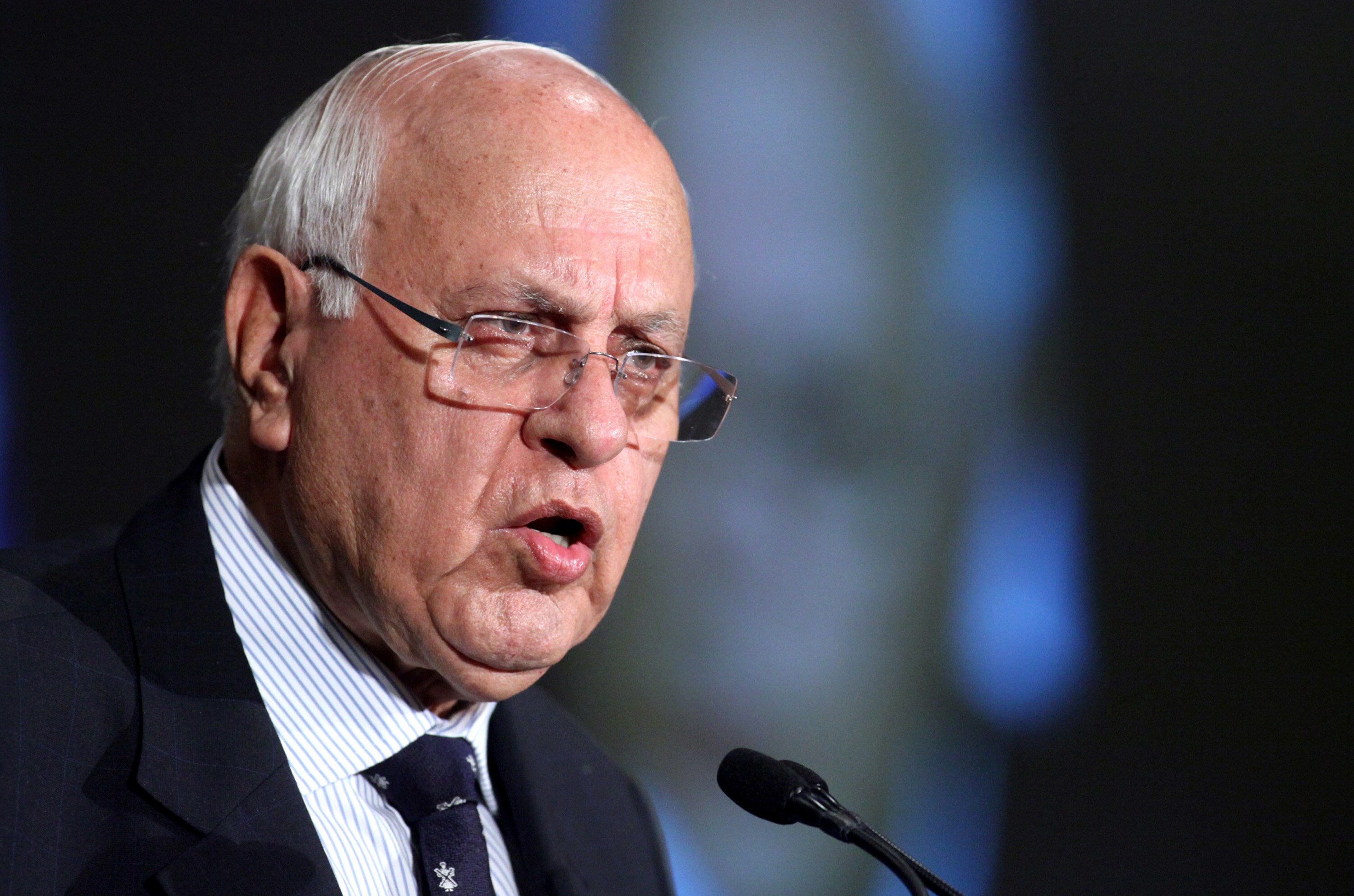 Man Enters Ex-CM Farooq Abdullah&rsquo;s Jammu Home, Shot Dead