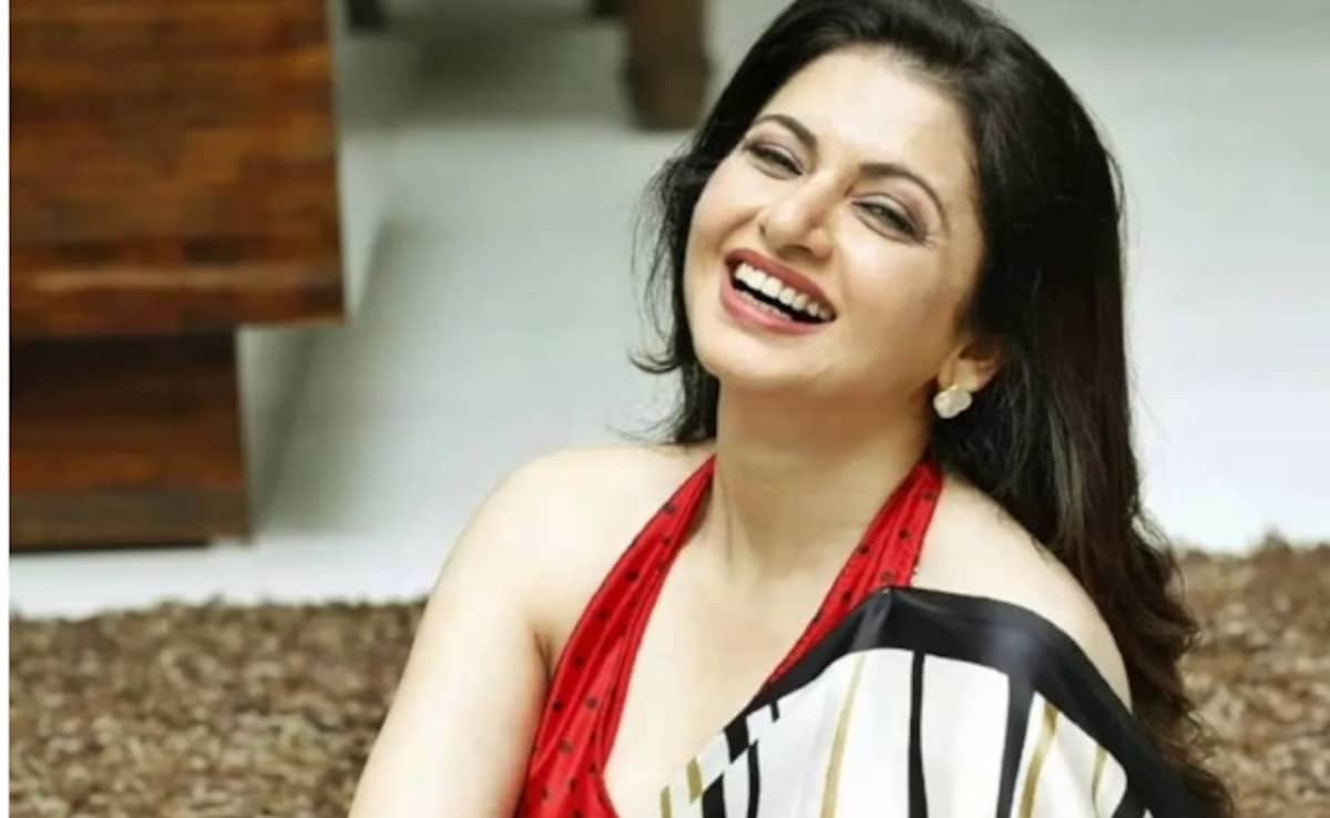 भाग्यश्री ने राजेश खन्ना पर फिल्माए गए इस गाने से दी समाज की कड़वी बातों को नजरअंदाज करने की सलाह, किशोर कुमार ने दी थी आवाज