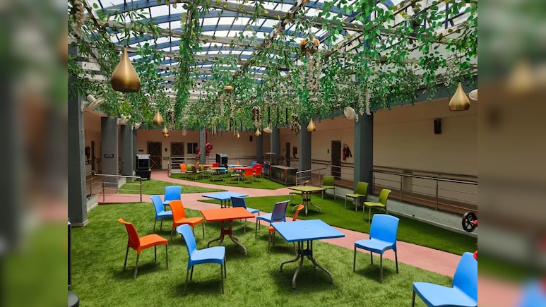 Sandhya Chhaya Old Age Home: सर्व सुविधायुक्त सशुल्क वृद्धाश्रम "संध्या छाया" का लोकार्पण; CM स्पर्श मेला में ट्रांसफर करेंगे 327 करोड़ रुपये