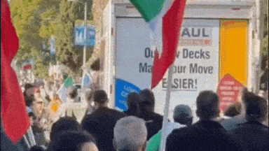 अमेरिका में ईरान का विरोध करते लोगों को ट्रक से कुचलने की हुई कोशिश, VIDEO आया सामने