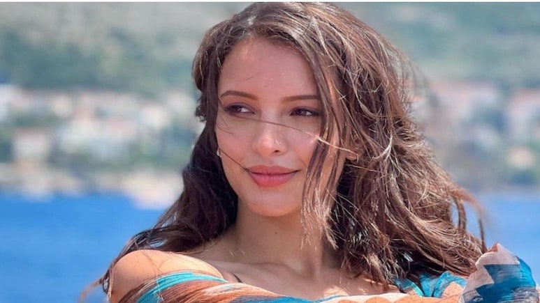 'ओ रोमियो' विवाद के बीच सामने आई तृप्ति डिमरी की हमशक्ल, चेहरा इतना सेम टू सेम, लोग बोले- कुदरत का करिश्मा