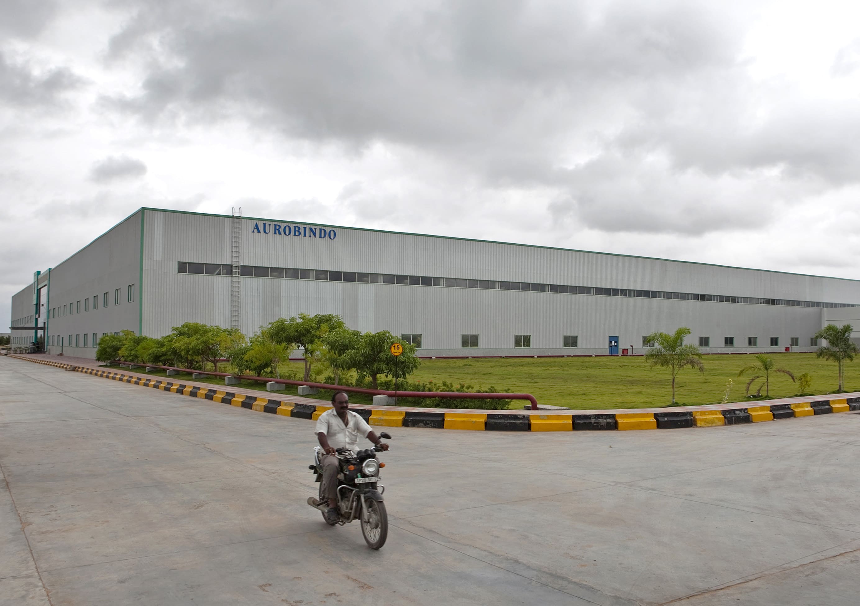 Aurobindo Pharma Expects First Biosimilar Approval In U.S. In 12-18 Months&nbsp;