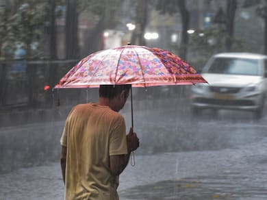 Mumbai Rains Updates: Mumbai Off Red Alert; Thane, Raigad Districts On Orange Alert