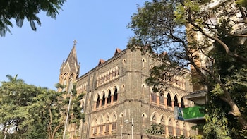 Bombay HC Canteen Temporarily Shut After FDA Inspection