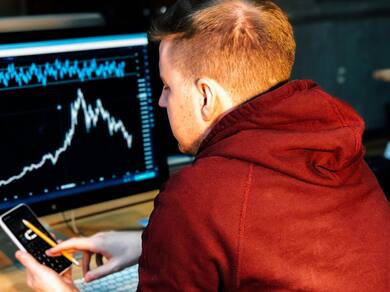 Stock Market Today: Nifty, Sensex Extend Record Rally To Day Four As HDFC Bank, ICICI Bank Lead