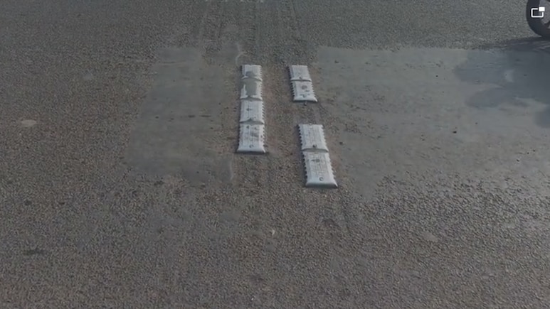 सड़कों से स्पीड ब्रेकर ही चुरा ले गए चोर, अजब चोरी से सरकार को लगा 8 लाख का चूना