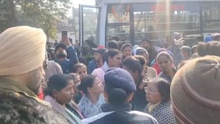 नव वर्ष के जश्म में पटाखों से शुरू हुआ विवाद, मारपीट के शिकार युवक ने तोड़ा दम, परिजनों का भोपाल में हंगामा