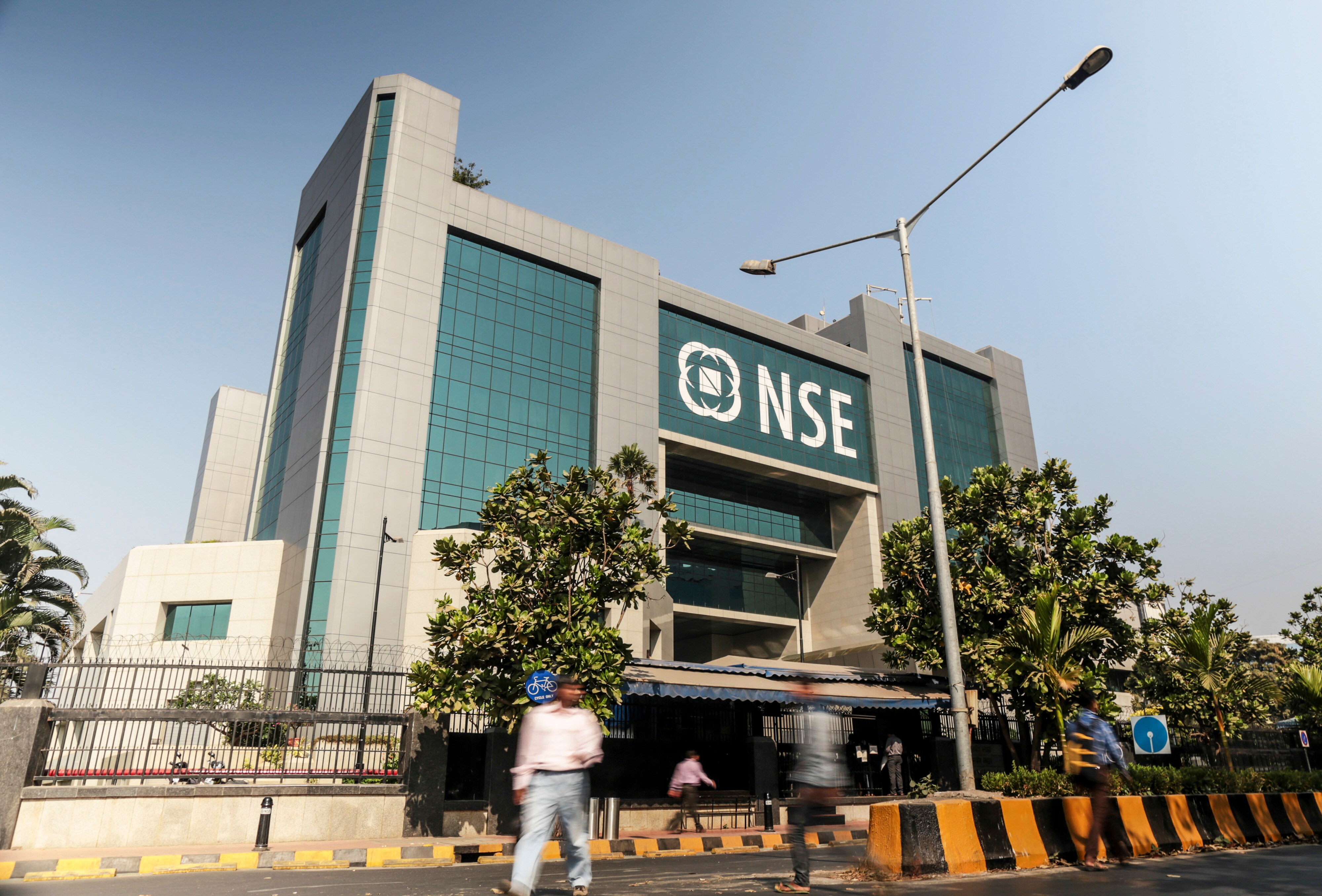 Nifty’s Two-Point Gain Keeps Record Closing Streak Alive