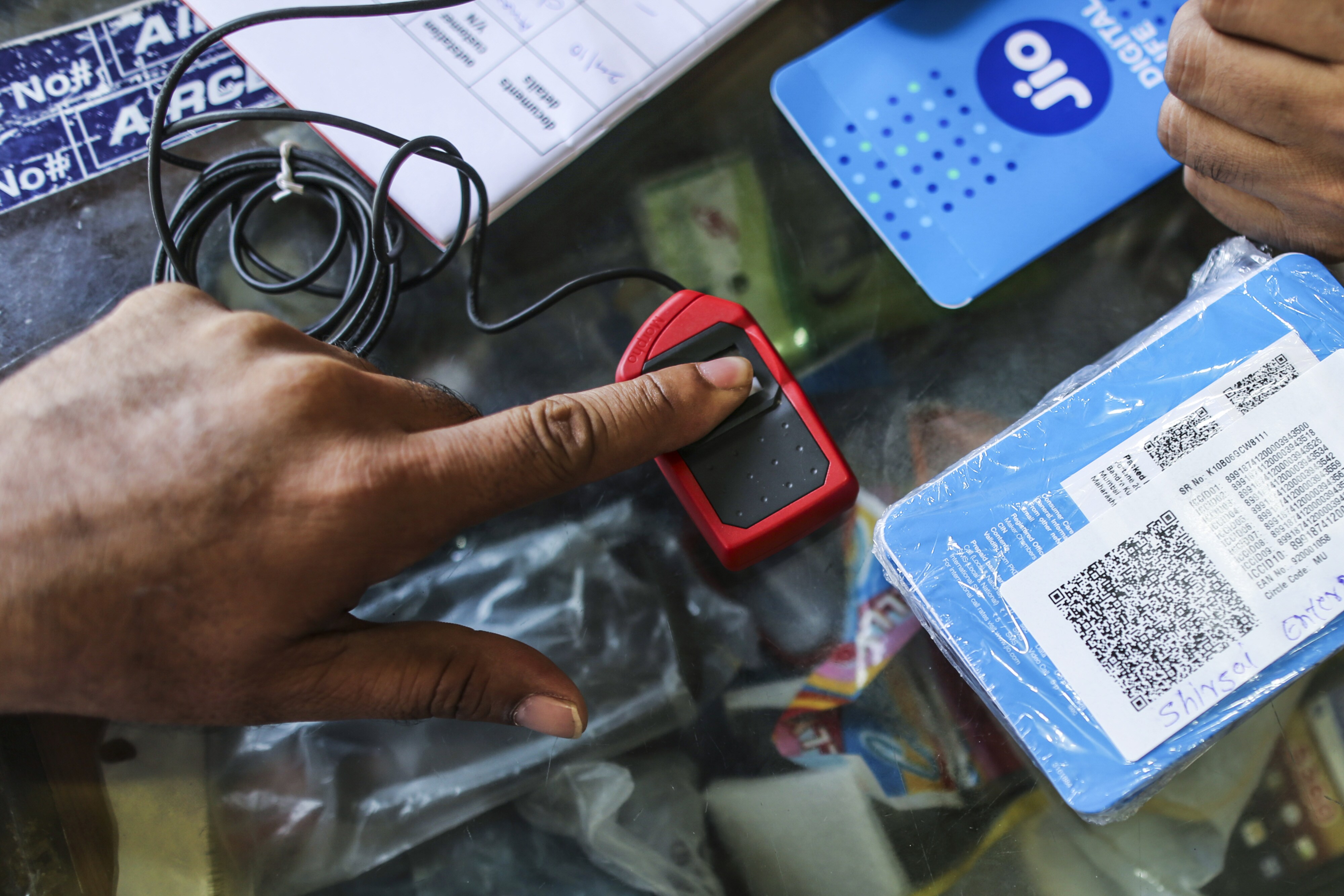 Reliance Jio Prime Subscriber Numbers Good, But  Retention Is Key, Analysts Say
