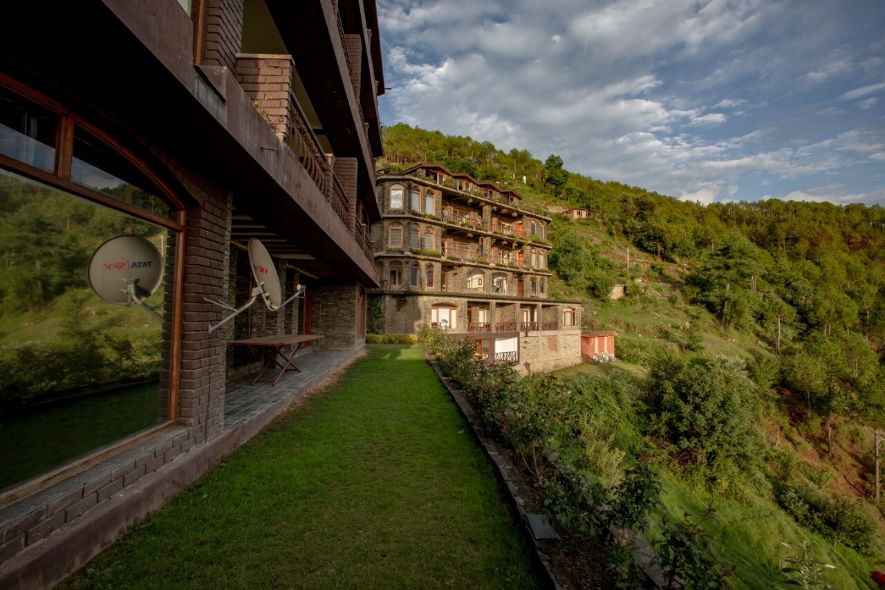 More Indians Buying Second Homes In Holiday Towns During Pandemic