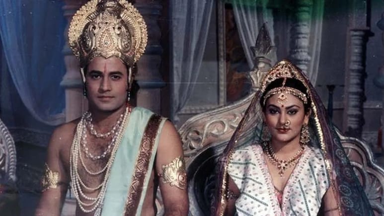 <i>Ramayan</i> Actor Arun Govil Reacts To Co-Actor Dipika Chikhlia's 'Out Of Context' Remark On His Dasrath Role