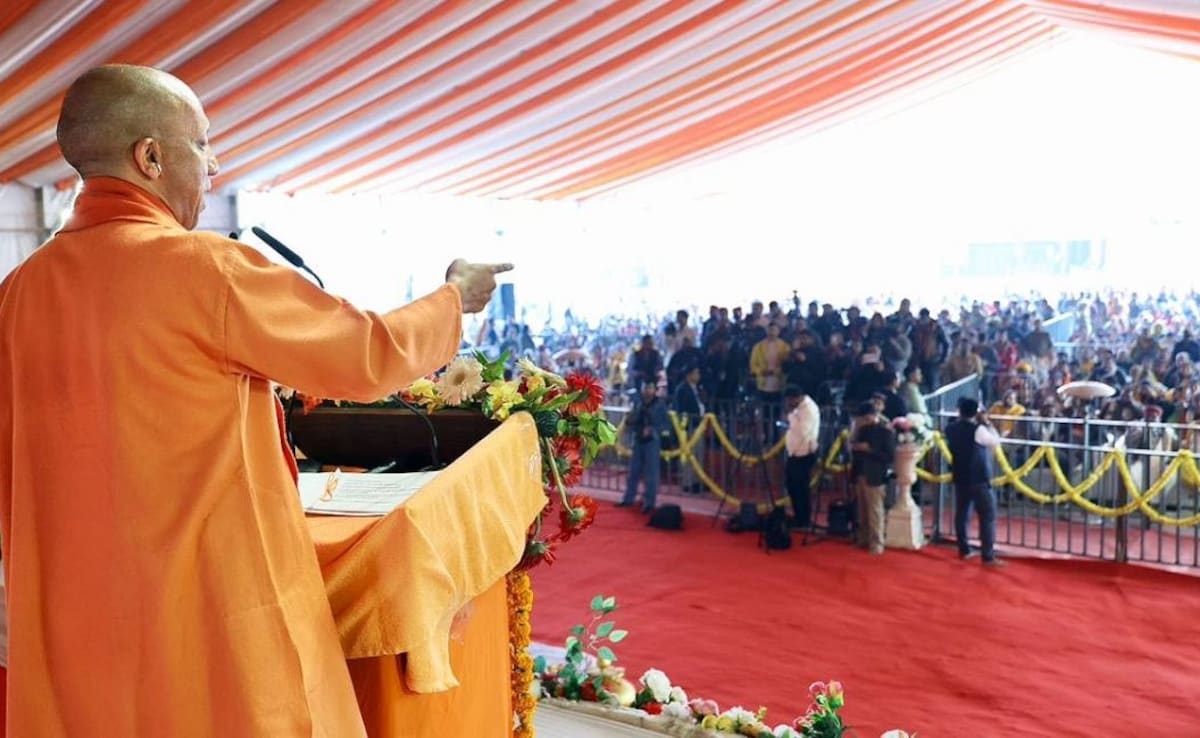 सीएम योगी आदित्यनाथ पर सबकी नजरें 