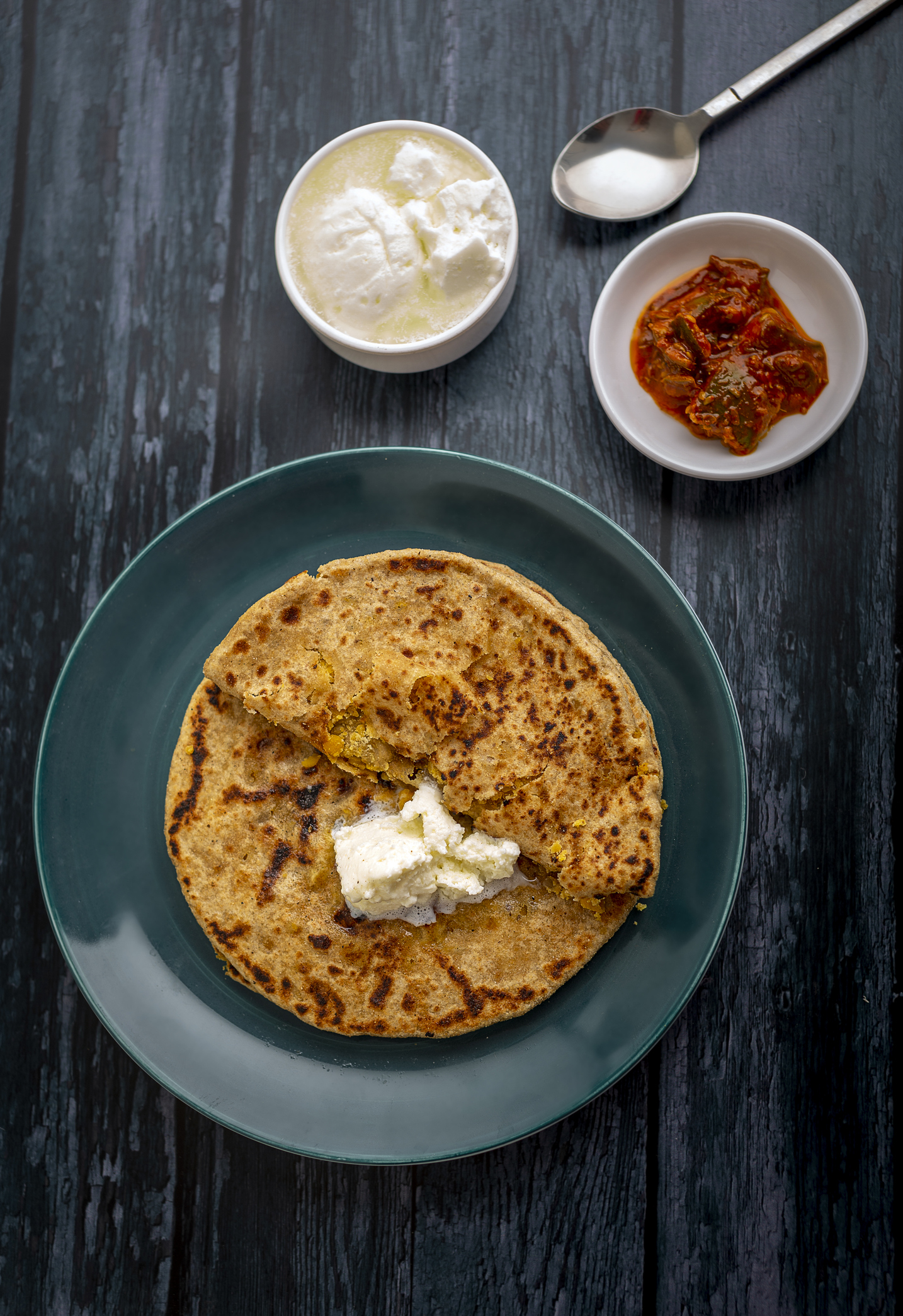 How To Make Stuffed Beetroot Paneer Paratha