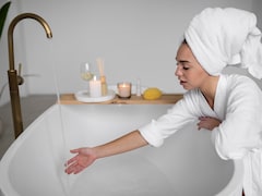 To Shower Or Skip? 6 Winter Bathing Hacks You Actually Need