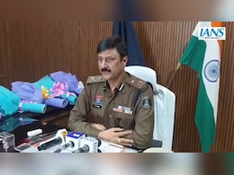 IPS संजीव शुक्&zwj;ला: रायपुर के पहले पुल&zwj;िस कम&zwj;िश्&zwj;नर बनने की इनसाइड स्&zwj;टोरी, ज्&zwj;वाइन करते ही क्&zwj;या बोले?