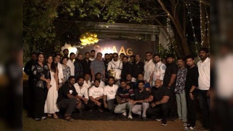 नए साल पर अल्लू अर्जुन ने किया खास सेलिब्रेशन, टीम के साथ बिताए यादगार पल