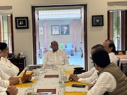 12 फरवरी को होना था एनसीपी का मर्जर, 17 जनवरी को हुई थी शरद-अजित की मुलाकात, बैठक का EXCLUSIVE VIDEO