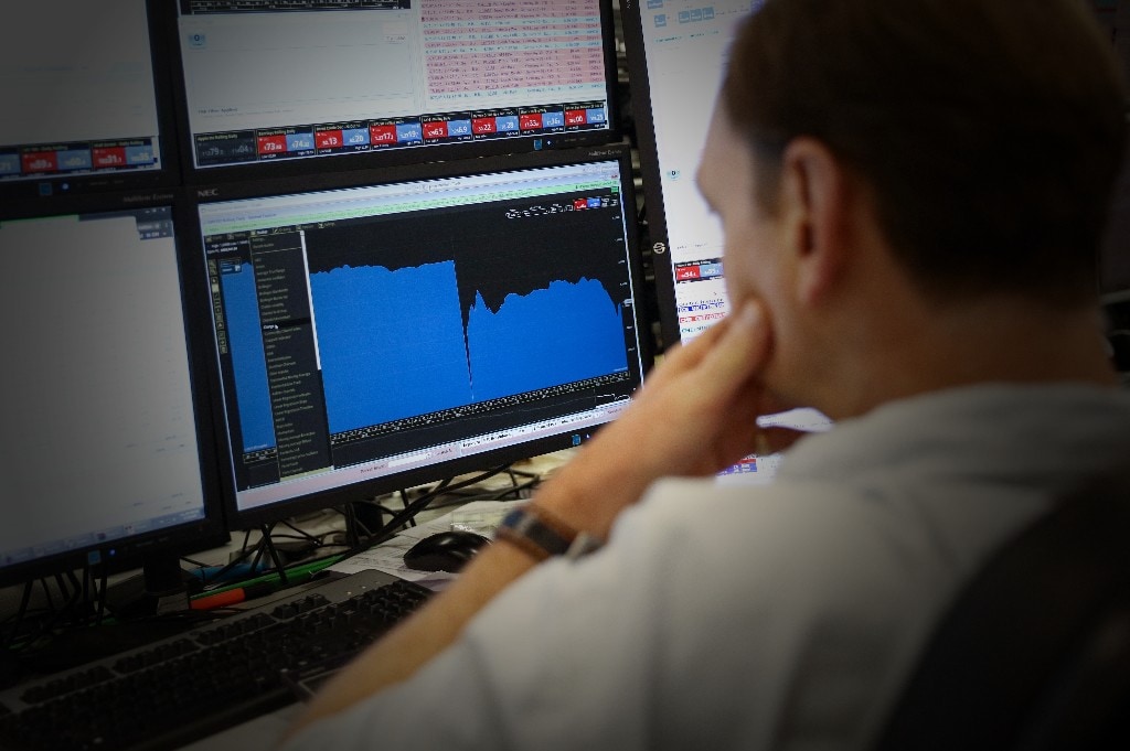 Sensex, Nifty Drop Most In Six Weeks As Banks, Miners Drag