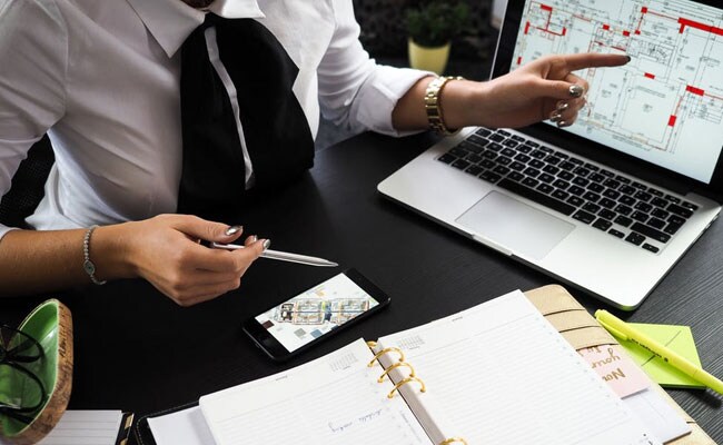 The Benefits And Pitfalls Of Sharing Workspaces