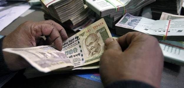 Bearishness Towards Rupee, Yuan Ebbs: Poll