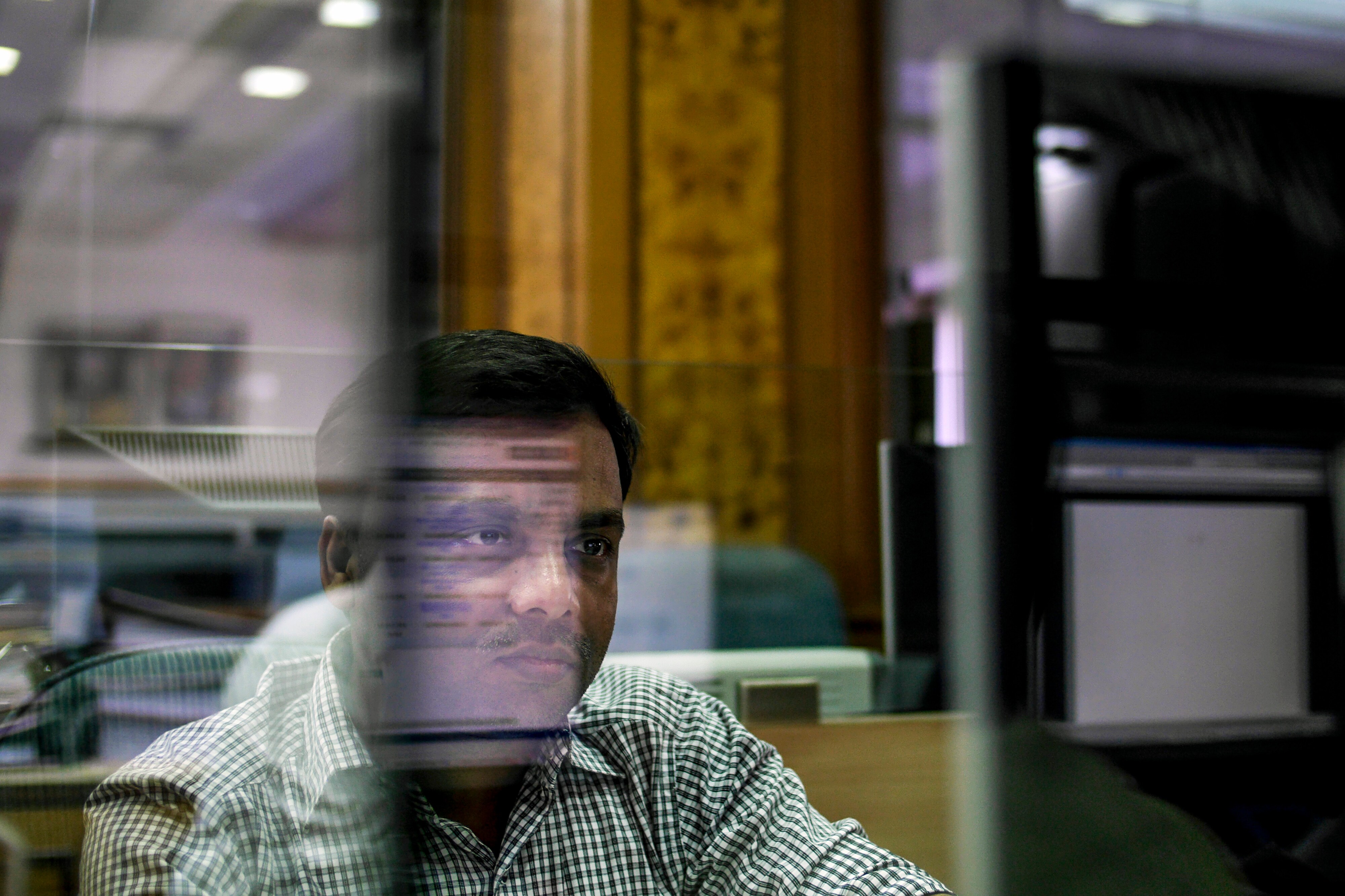Sensex, Nifty Gain For Second Day Led By HDFC Twins, Reliance