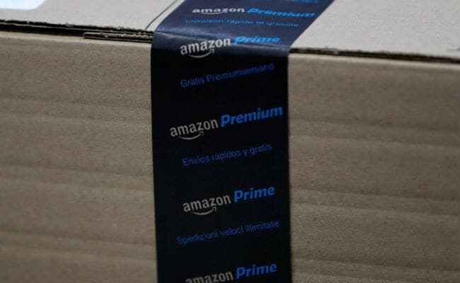 Amazon Opens Line-Free Grocery Store In Challenge To Supermarkets