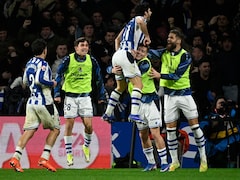 Barcelona Beaten At Real Sociedad As La Liga Title Race Tightens