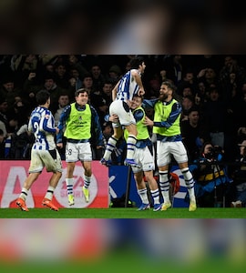 Barcelona Beaten At Real Sociedad As La Liga Title Race Tightens