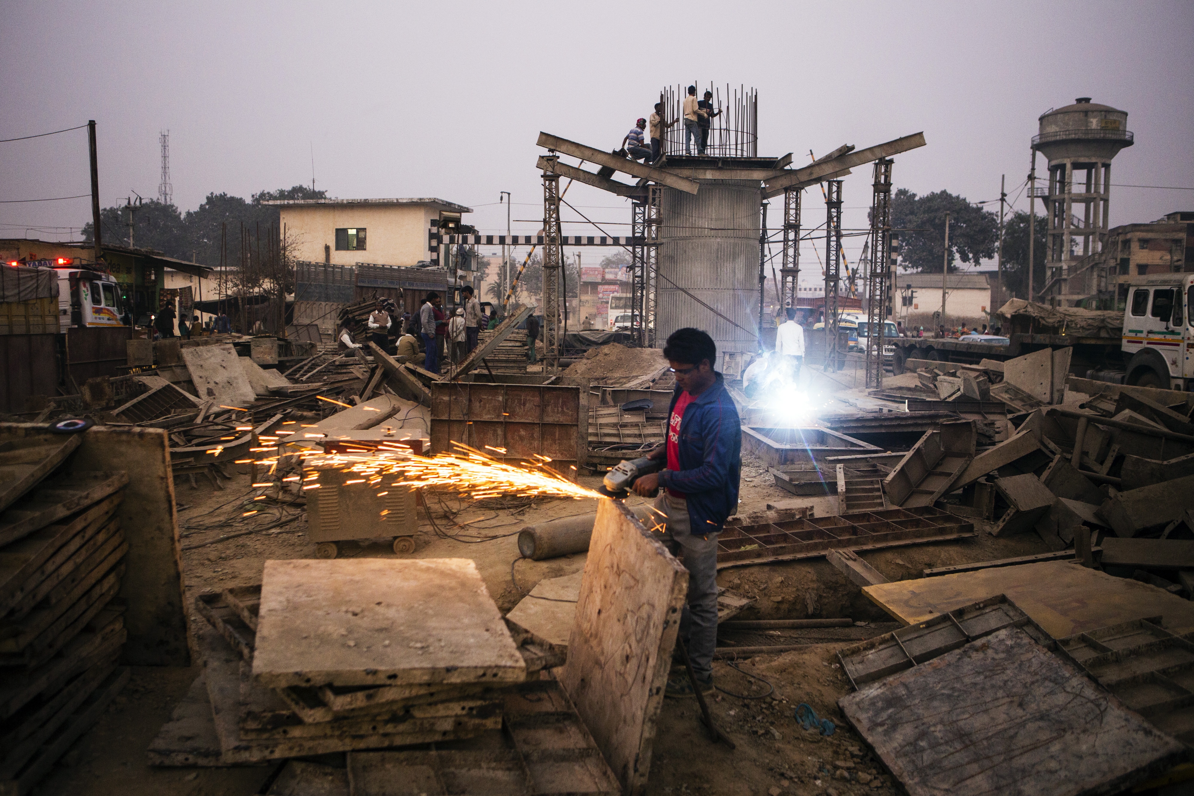RBI Panel Approves Stressed Assets Structuring Programme For HCC