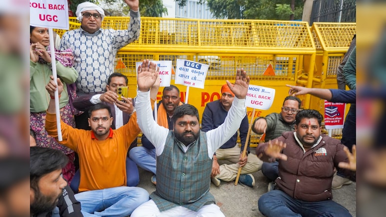 UGC के नए नियमों से सवर्ण और वामपंथी संगठन दोनों नाराज, ABVP और NSUI ने साधी चुप्पी