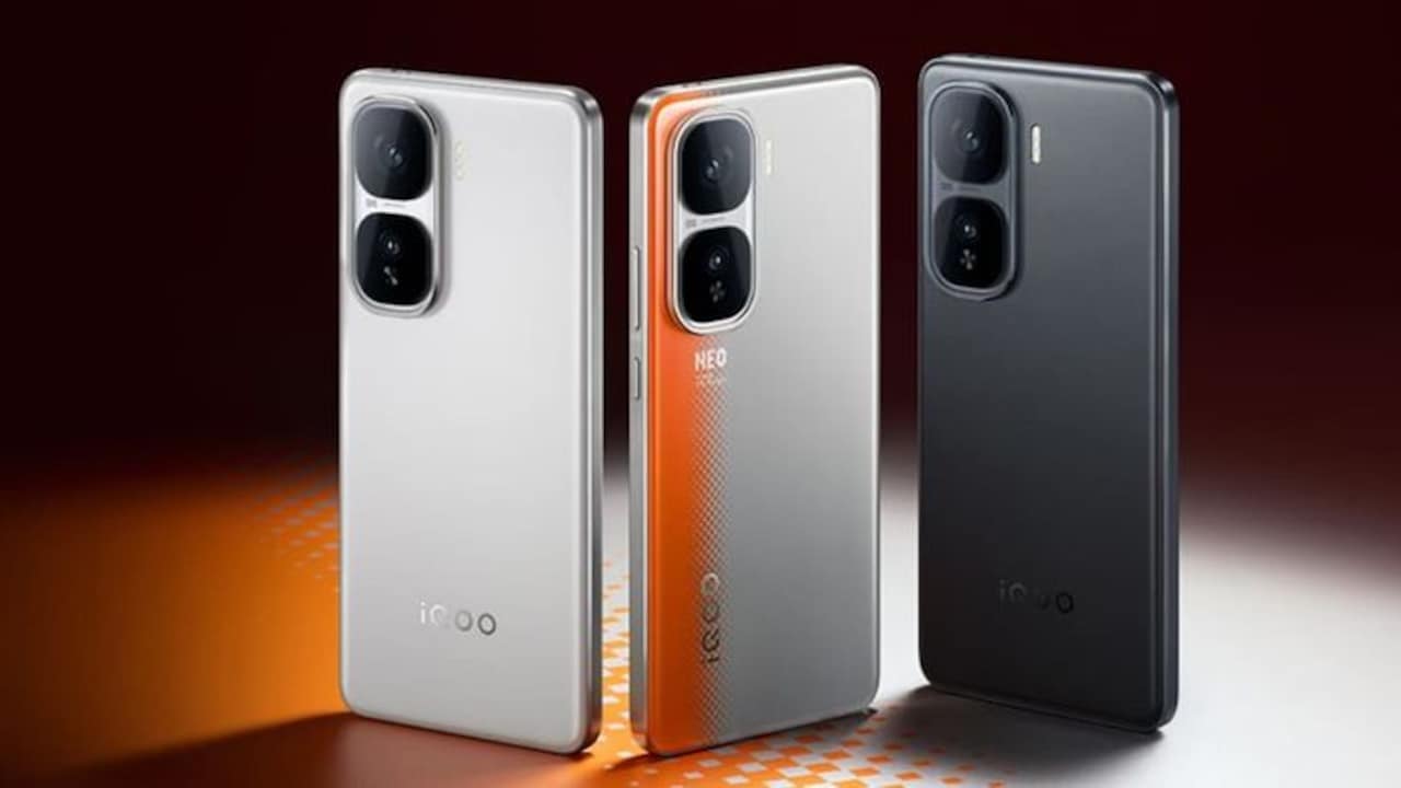 Amazon Great Republic Day Sale: Best iQOO Smartphones To Buy Right Now