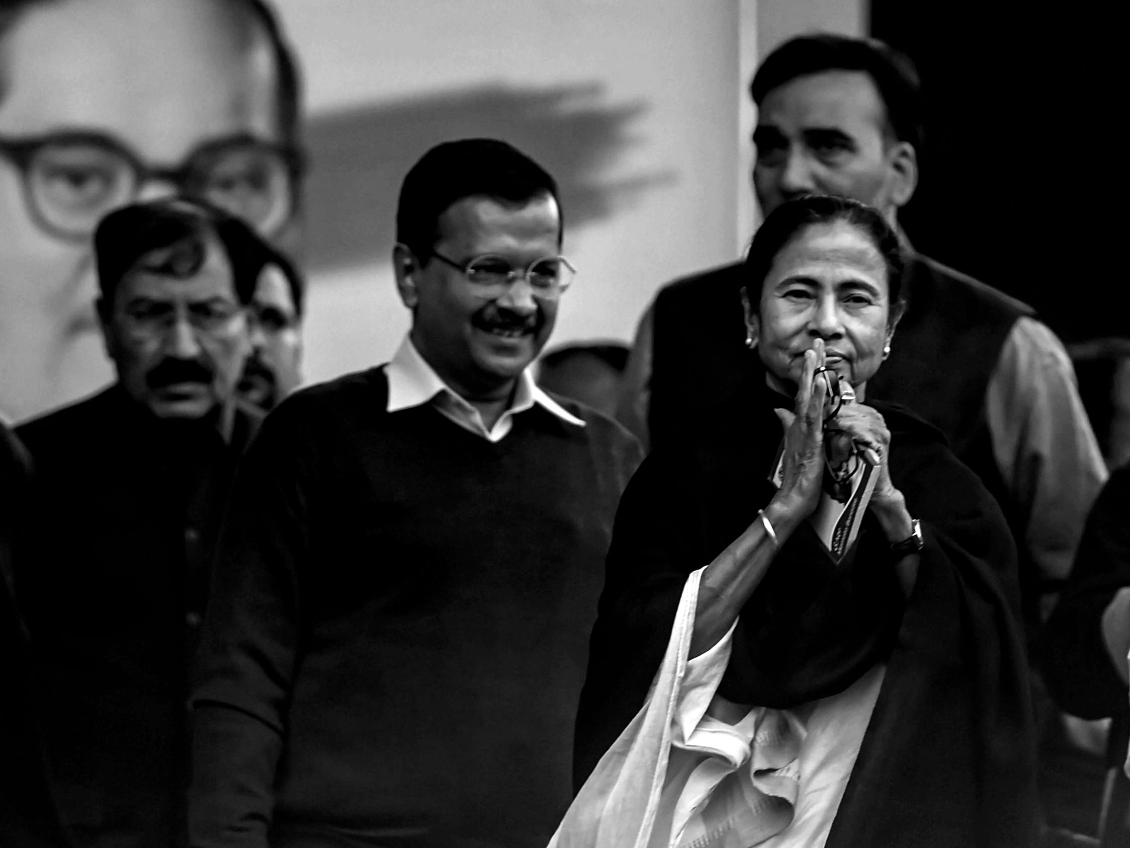 Mamata Banerjee Vs Arvind Kejriwal: And The Winner Is&hellip;