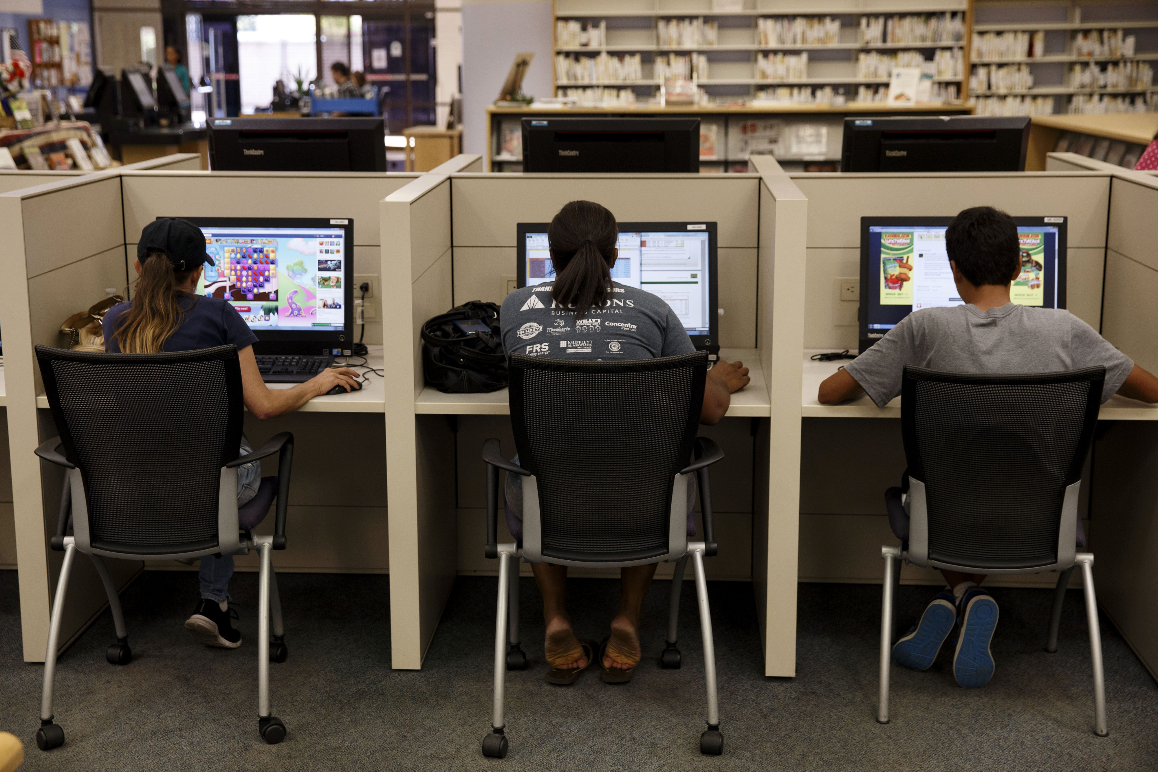 

Libraries Of Leaders: Elon Musk&rsquo;s Biography Inspired Paper Boat&rsquo;s Founder