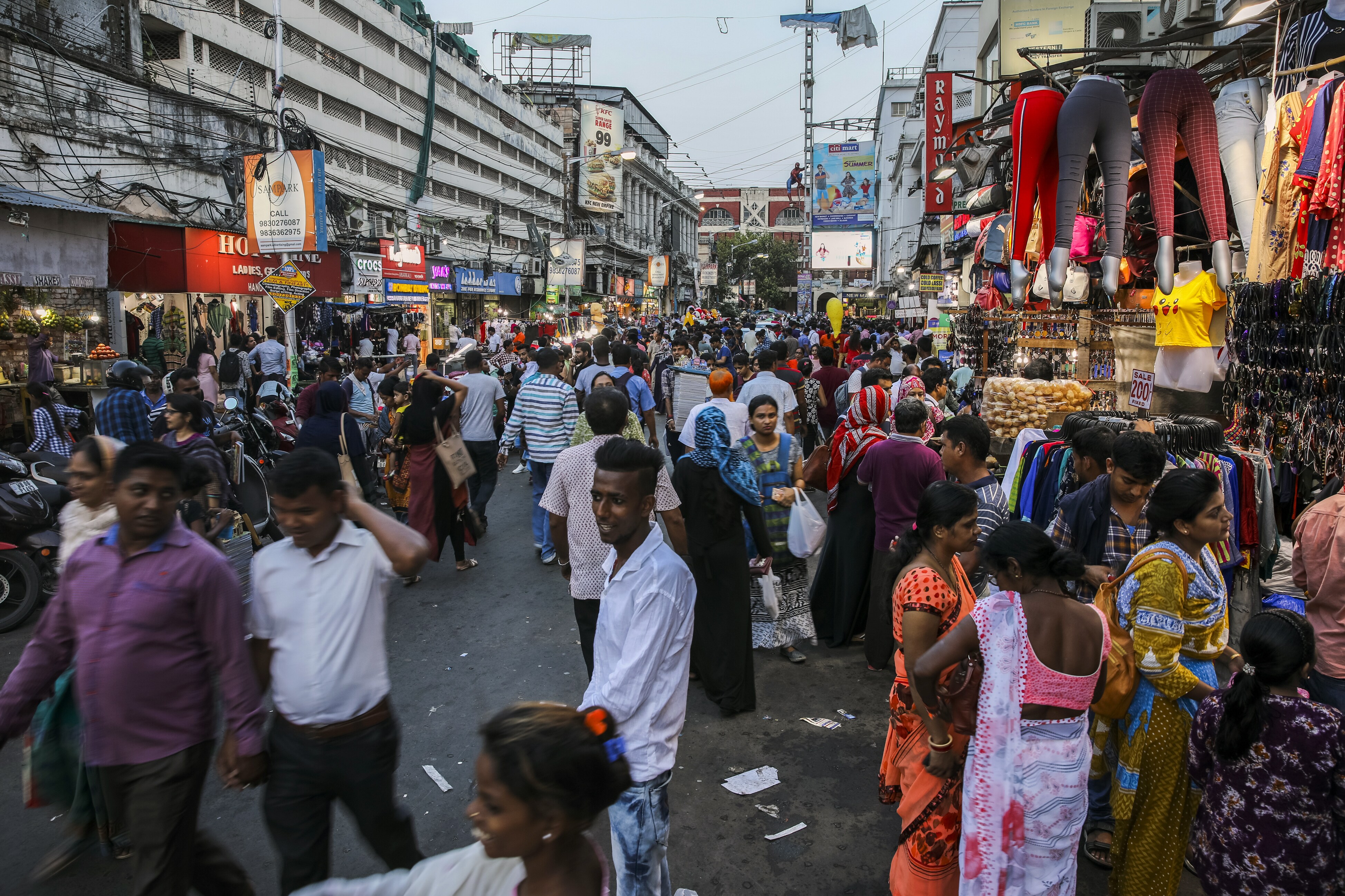 Seventeen Confounding Questions About India