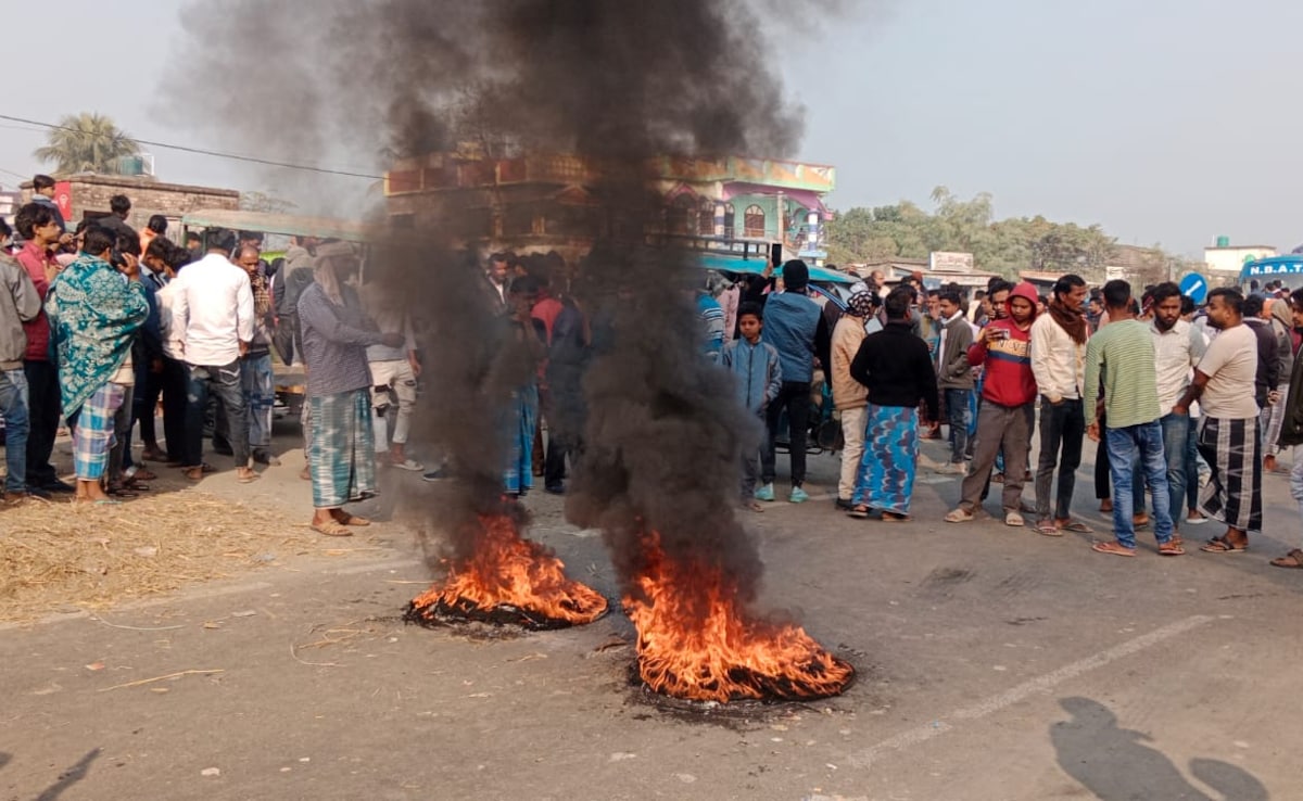 Highway Blocked After Migrant Worker's Death Triggers Protests In Bengal