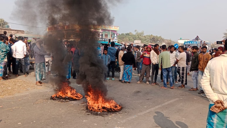 Highway Blocked After Migrant Worker's Death Triggers Protests In Bengal