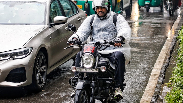 पश्चिमी विक्षोभ आज से बदलेंगे मौसम का मिजाज, IMD का इन राज्&zwj;यों में बारिश- बर्फबारी का अलर्ट&nbsp;