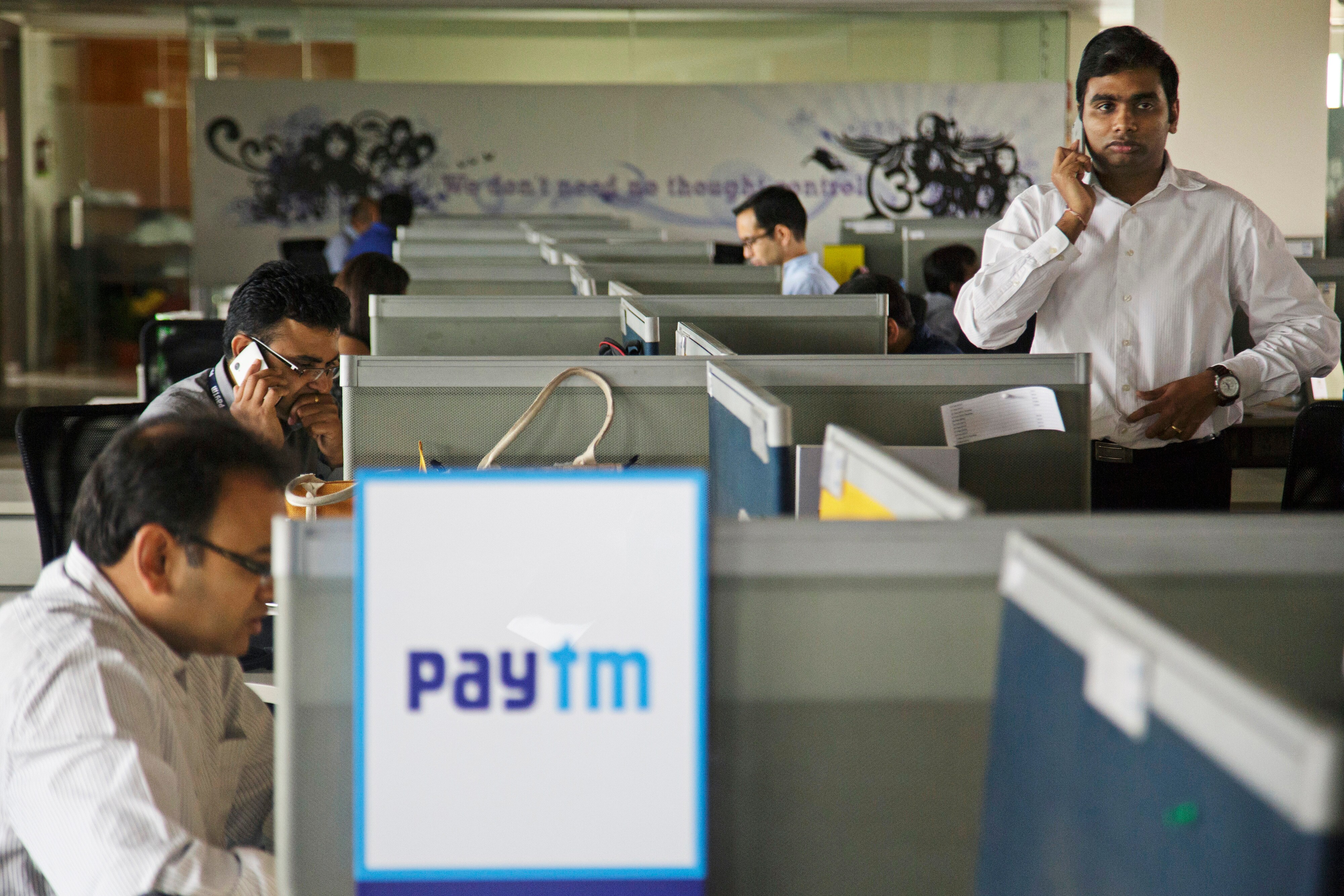 Paytm Mall Raises Rs 2,900 Crore From SoftBank, Alibaba