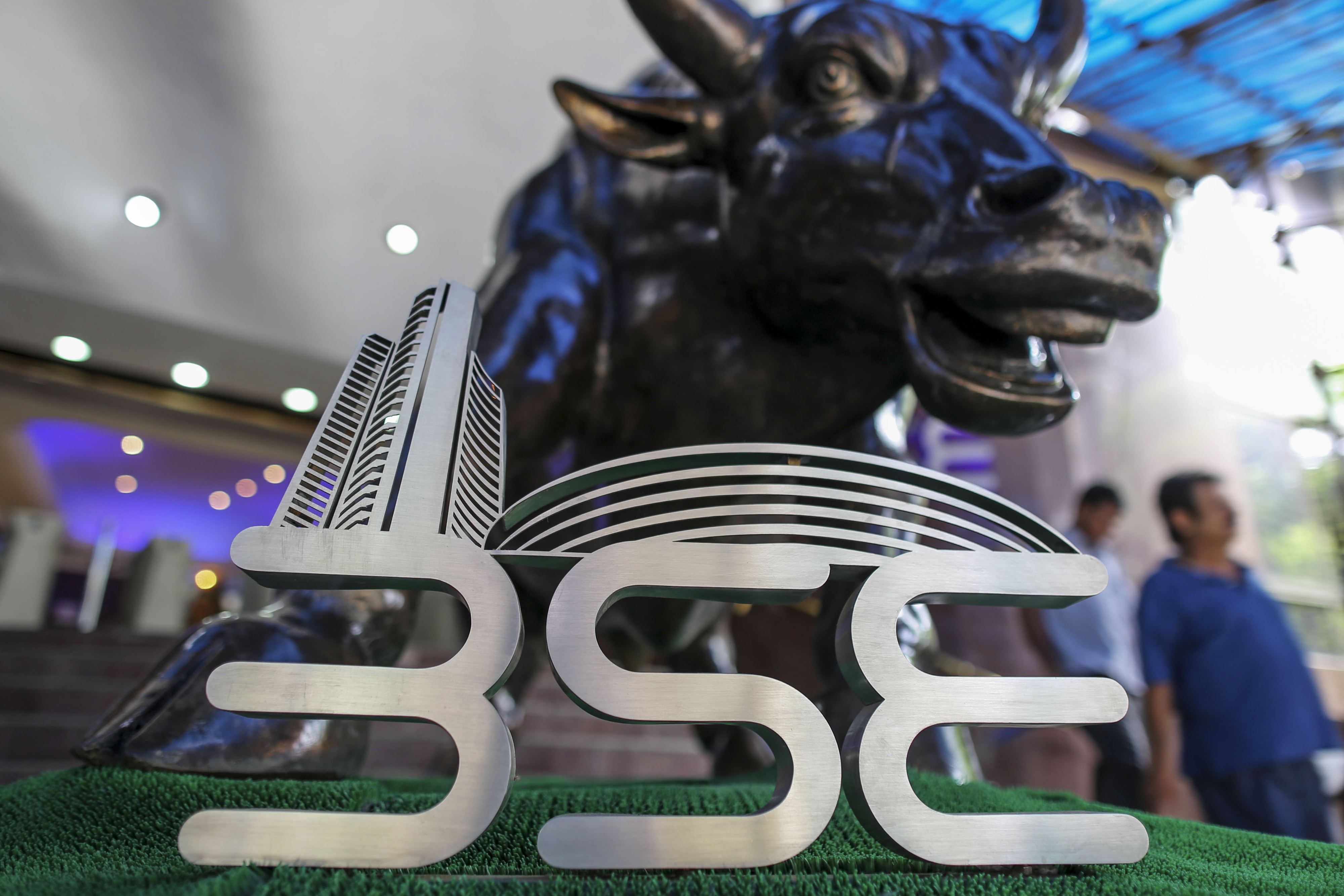 Banks Power Sensex, Nifty To Record As Earnings Pick Up Steam