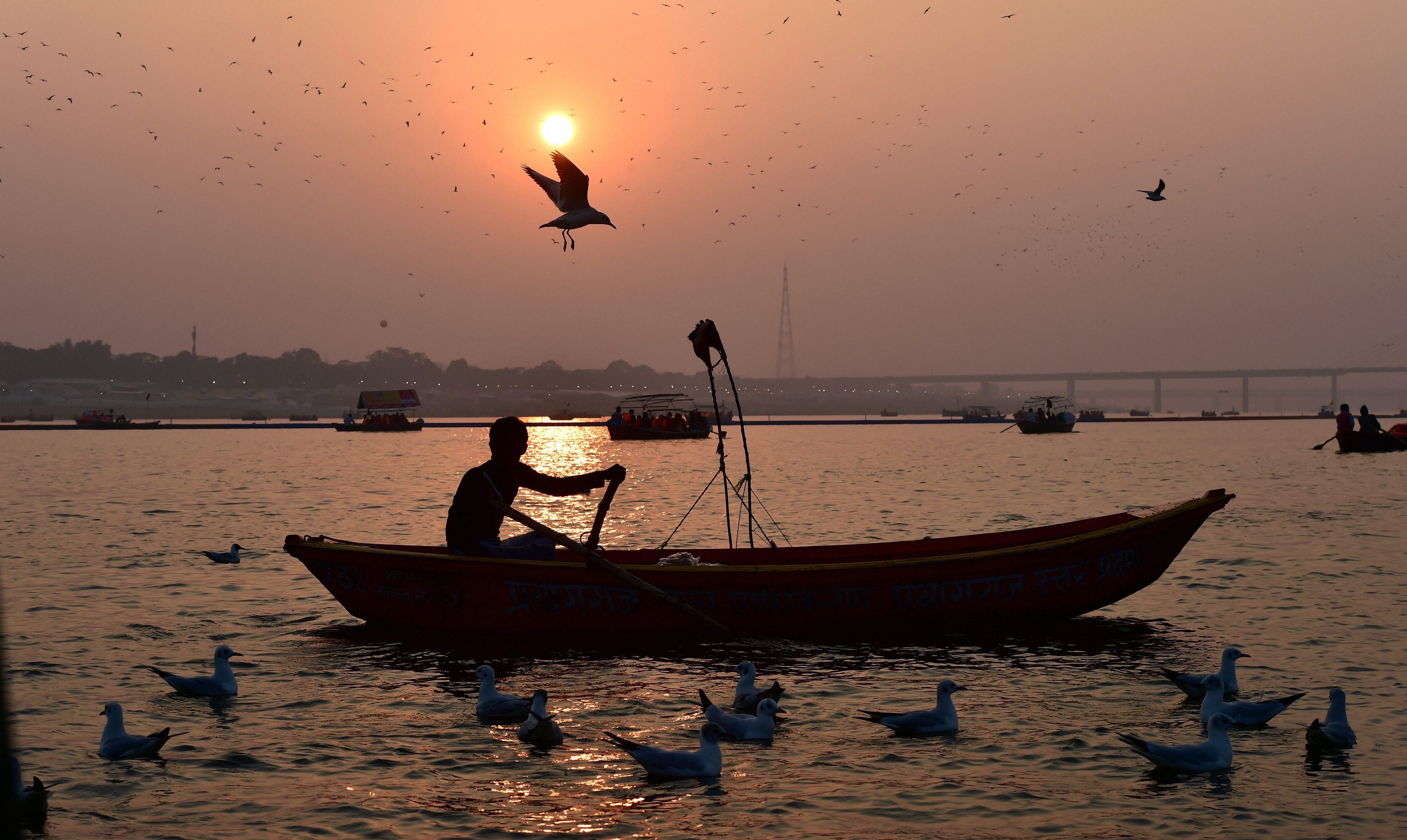 Kumbh Mela 2019: Amit Shah, Yogi Perform ‘Aarti’ at Triveni Sangam