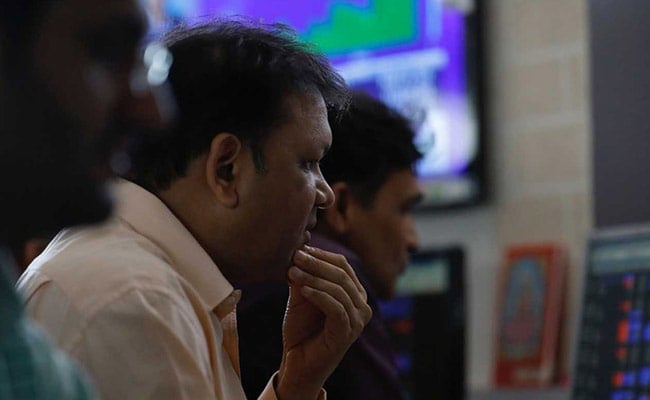 Sensex, Nifty Fall For Third Day In A Row; Reliance Industries Falls Over 5%